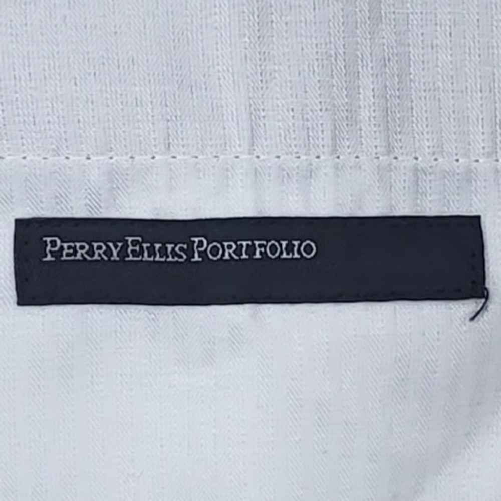 Perry Ellis "Portfolio" khaki pants 42x32